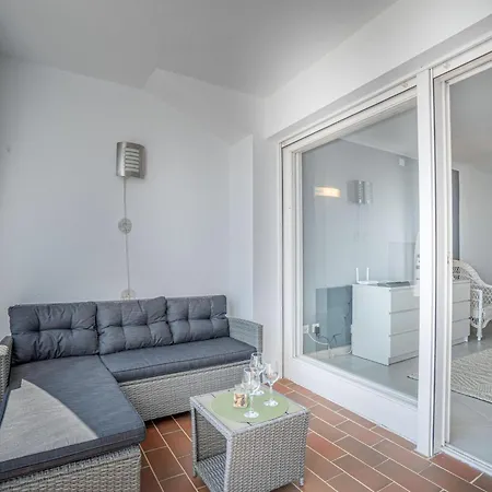 Apartamento Agradable Duplex Con Vistas Al Mar - Hisp-288-43 *